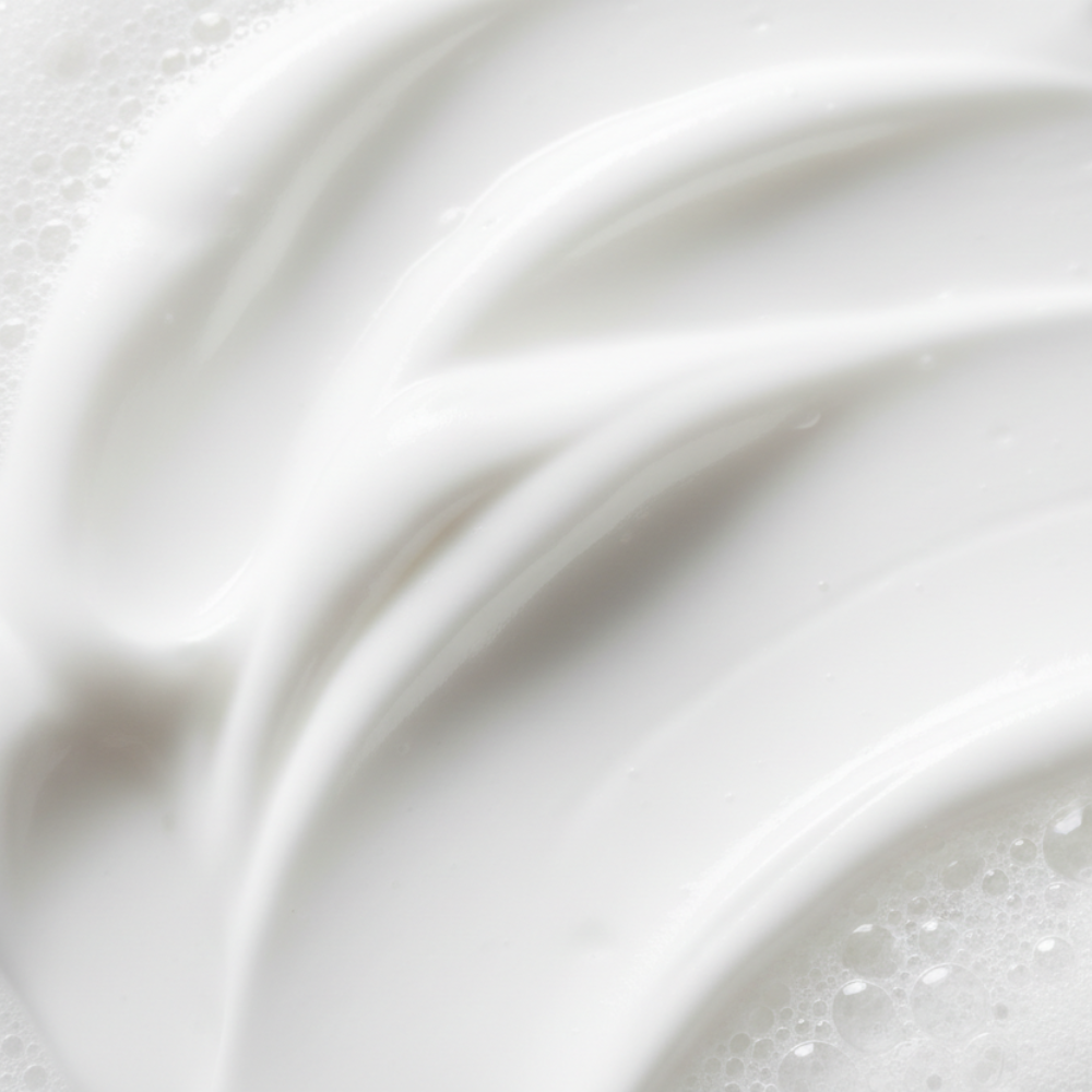 close-up face wash texture hydrating formula for fresh skin